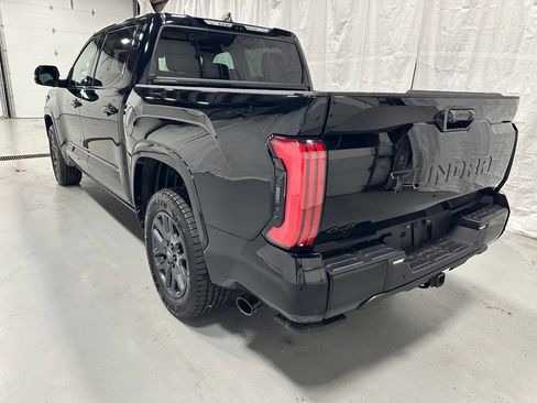 Used 2025 Toyota Tundra Platinum AWD/4WD image 5