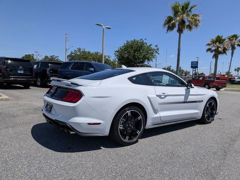 Used 2021 Ford Mustang GT Premium w/ Equipment Group 401A RWD image 3