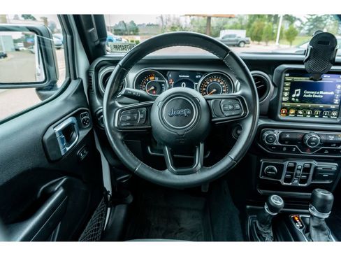 Used 2021 Jeep Wrangler Unlimited Sport image 20