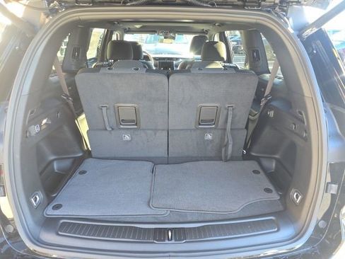 New 2025 Jeep Grand Cherokee L Laredo w/ Luxury Tech Group I image 29