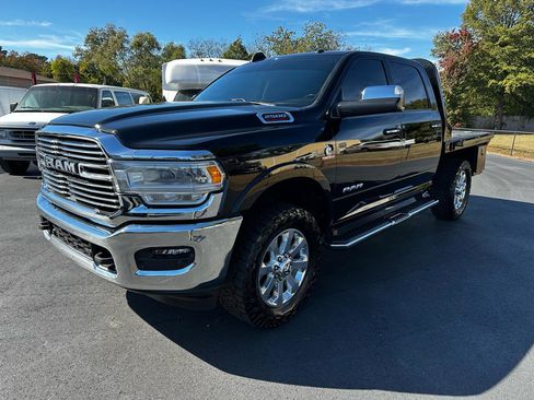 Used 2022 RAM 2500 Laramie AWD/4WD image 4