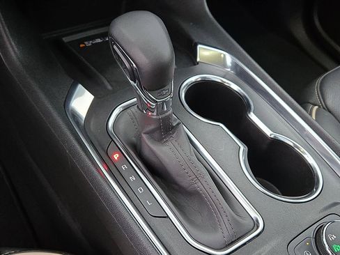 Certified 2023 Chevrolet Traverse Premier image 12