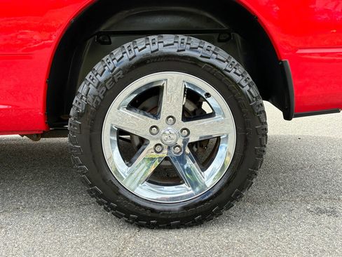 Used 2018 RAM 1500 Express AWD/4WD image 34