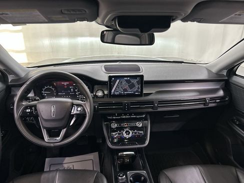 Used 2022 Lincoln Corsair AWD w/ Premium Package image 21