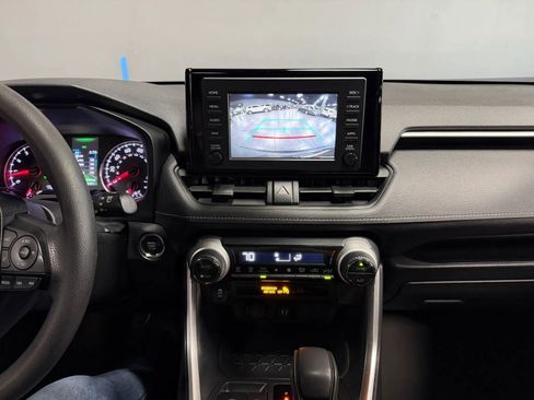 Used 2019 Toyota RAV4 XLE w/ All Weather Liner Package AWD/4WD image 12