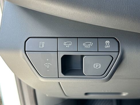 New 2026 Kia EV9 Wind AWD/4WD image 22