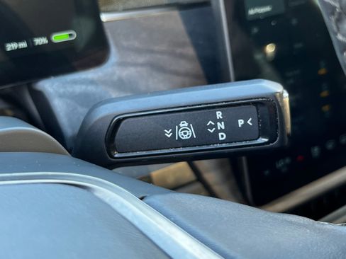 Used 2023 Rivian R1S Adventure AWD/4WD image 12