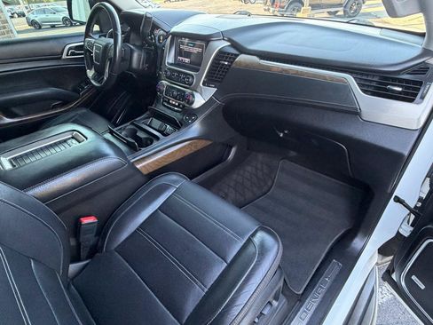 Used 2018 GMC Yukon Denali AWD/4WD image 35