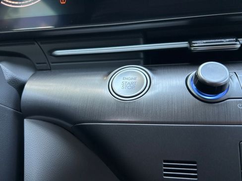 New 2025 Hyundai Kona SEL image 16