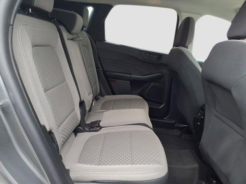 Used 2022 Ford Escape SE w/ Convenience Package image 9