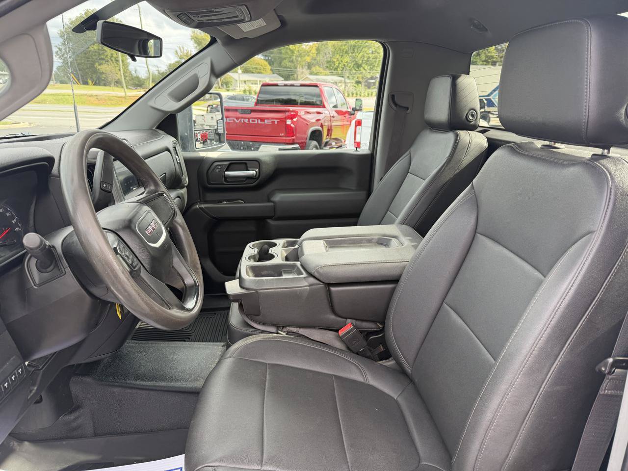 Used 2022 GMC Sierra 3500 Pro w/ Convenience Package AWD/4WD image 10