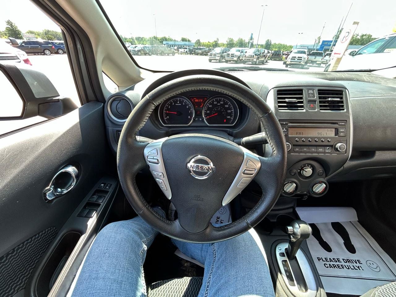 Used 2014 Nissan Versa Note SV FWD image 26
