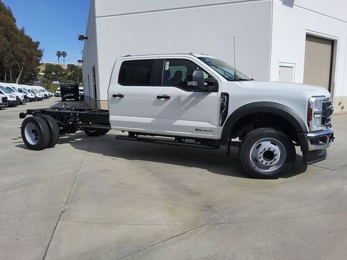 New 2026 Ford F450 XL w/ XL Chrome Package RWD image 18