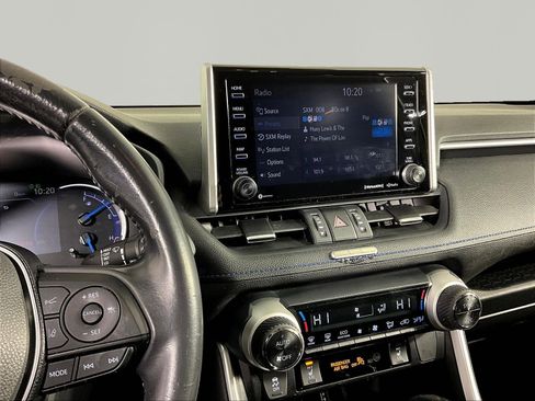 Used 2019 Toyota RAV4 XSE w/ All Weather Liner Package AWD/4WD image 9