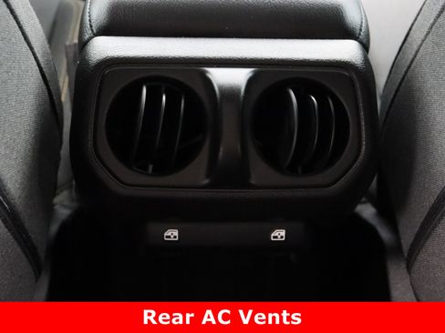 Used 2024 Jeep Gladiator Sport image 29