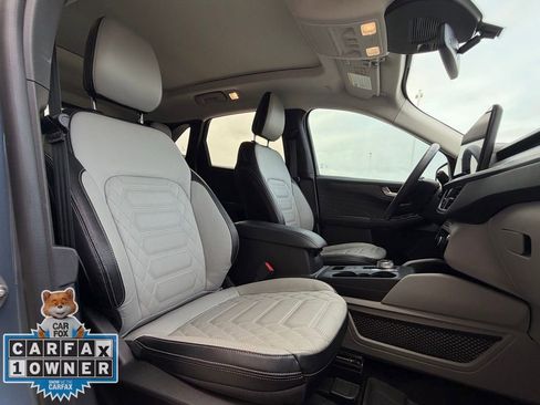 Used 2023 Ford Escape SE w/ PHEV Premium Package image 30