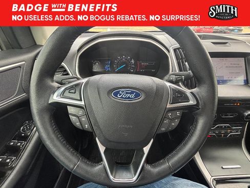 Used 2020 Ford Edge SEL w/ Convenience Package FWD image 17