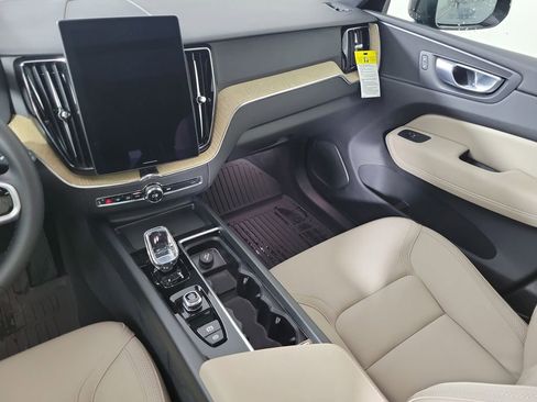 Certified 2026 Volvo XC60 B5 Plus w/ Protection Package Premier image 17