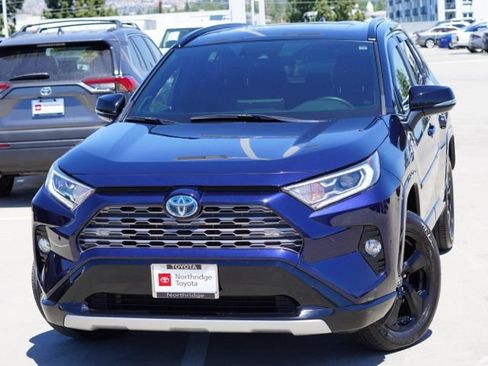 Used 2021 Toyota RAV4 XSE AWD/4WD image 5