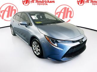 Used 2022 Toyota Corolla LE image 1