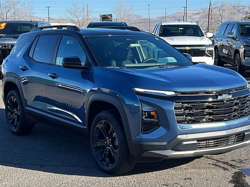 New 2026 Chevrolet Equinox LT w/ Midnight Edition image 3