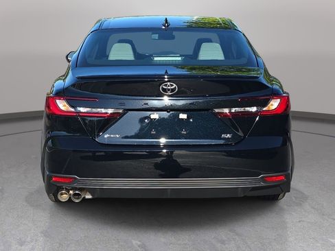 New 2026 Toyota Camry SE FWD image 6