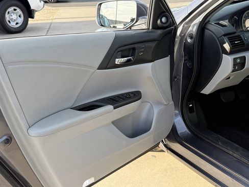 Used 2014 Honda Accord EX-L image 11