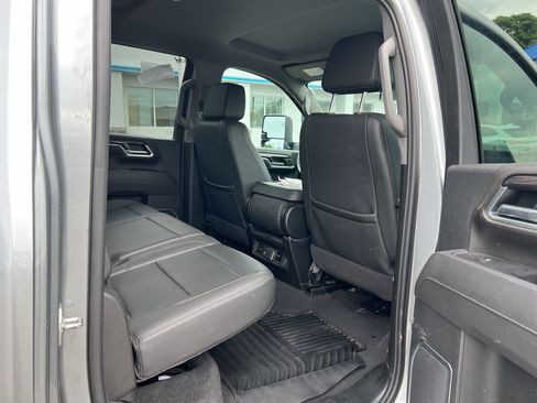 Used 2026 Chevrolet Silverado 2500 LTZ AWD/4WD image 11