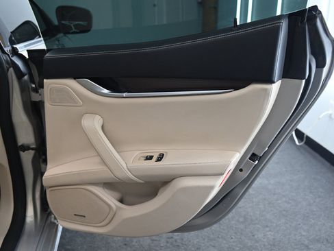Used 2017 Maserati Ghibli S Q4 image 37