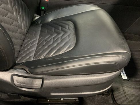 Used 2026 Kia Sportage X-Line w/ X-Line Technology Package image 28