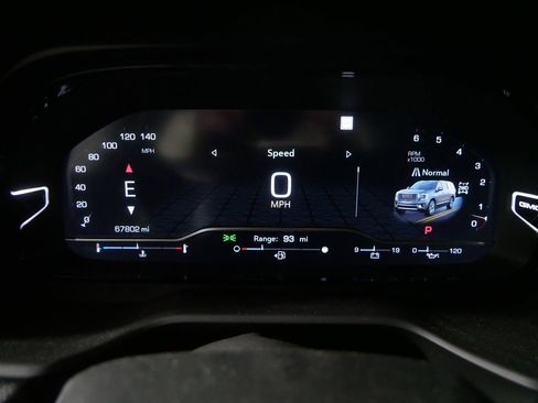 Used 2022 GMC Yukon Denali image 31