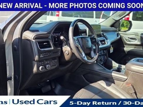 Used 2021 Chevrolet Tahoe Z71 w/ Z71 Off-Road Package AWD/4WD image 15