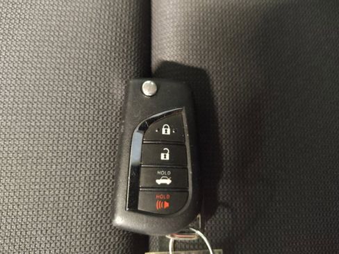 Used 2024 Toyota Corolla LE FWD image 32