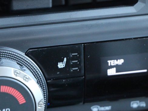 Used 2026 Toyota Tacoma SR5 AWD/4WD image 23