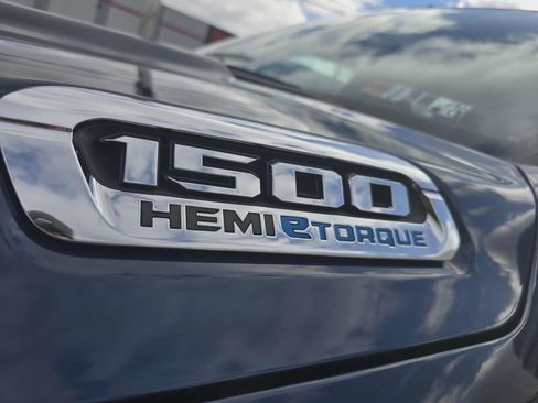 Used 2021 RAM 1500 Big Horn image 10