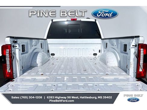 Used 2024 Ford F250 XL w/ STX Appearance Package AWD/4WD image 12