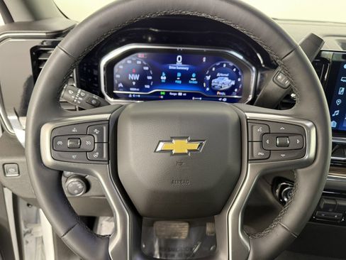 Used 2024 Chevrolet Silverado 1500 LT w/ Protection Package AWD/4WD image 21