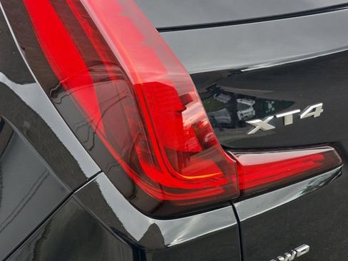 Used 2021 Cadillac XT4 Luxury w/ Cold Weather Package image 36