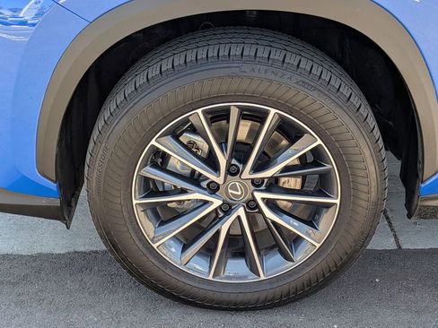 Used 2025 Lexus NX 250 FWD w/ Premium Package image 30