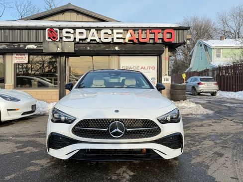 Used 2024 Mercedes-Benz CLE 300 CLE 300 4matic Coupe 2D image 2