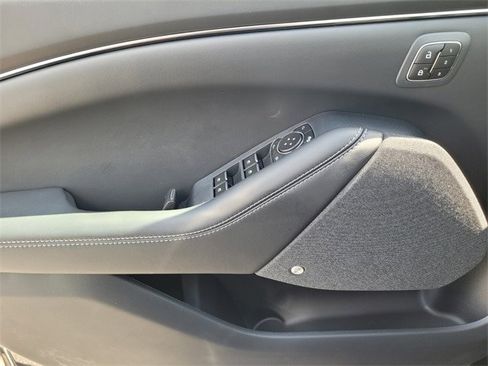 New 2025 Ford Mustang Mach-E Premium image 60