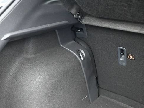 Used 2024 Nissan Kicks SR w/ SR Premium Package FWD image 18