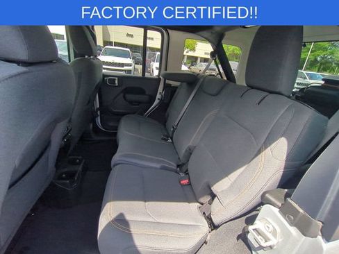 Used 2024 Jeep Wrangler Unlimited Sport AWD/4WD image 27