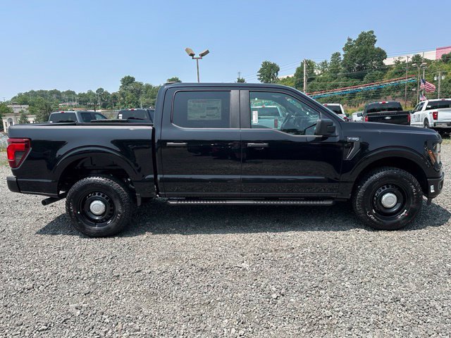 New 2026 Ford F150 4x4 Crew Cab Police Responder image 4