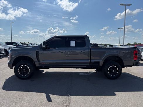 Used 2026 Ford F250 Platinum w/ Tremor Off-Road Package AWD/4WD image 41