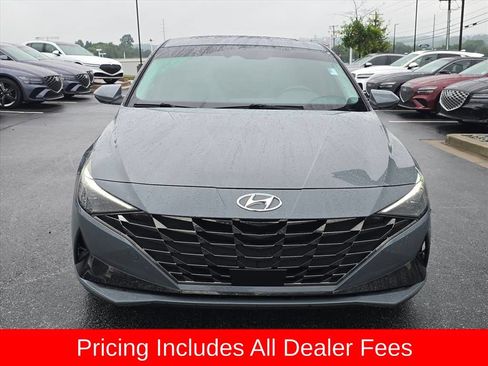 Used 2022 Hyundai Elantra Limited FWD image 6