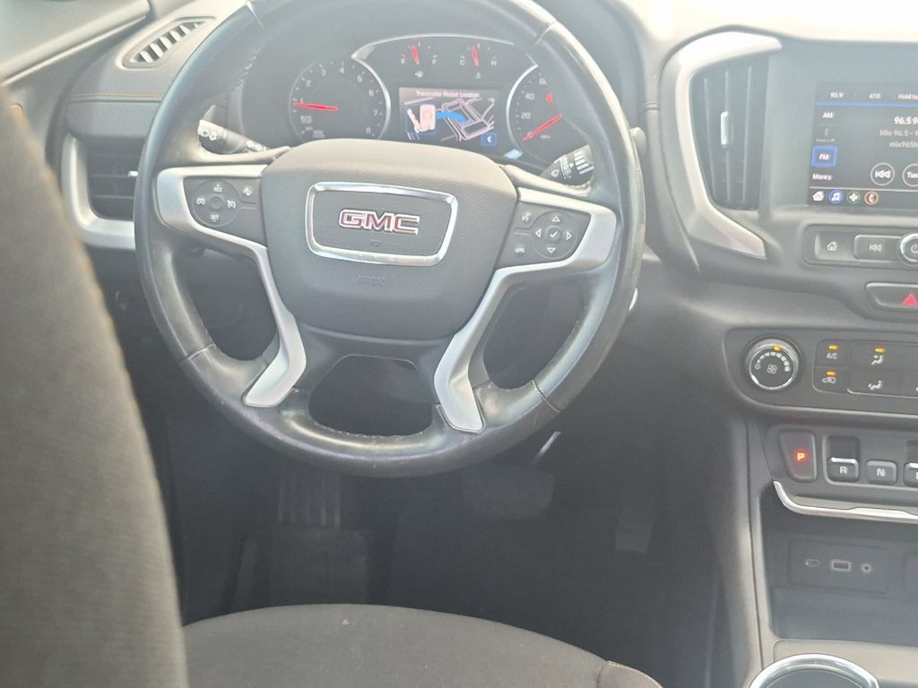 Used 2020 GMC Terrain SLE w/ Elevation Edition FWD image 14