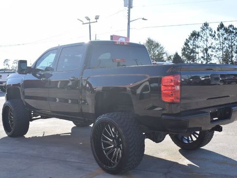 Used 2018 Chevrolet Silverado 1500 LT w/ All Star Edition image 3