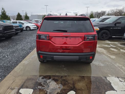 New 2026 Jeep Cherokee Laredo image 4