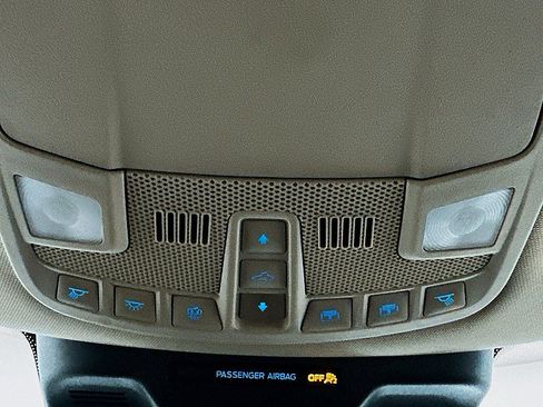 Used 2023 Ford Expedition Limited image 14